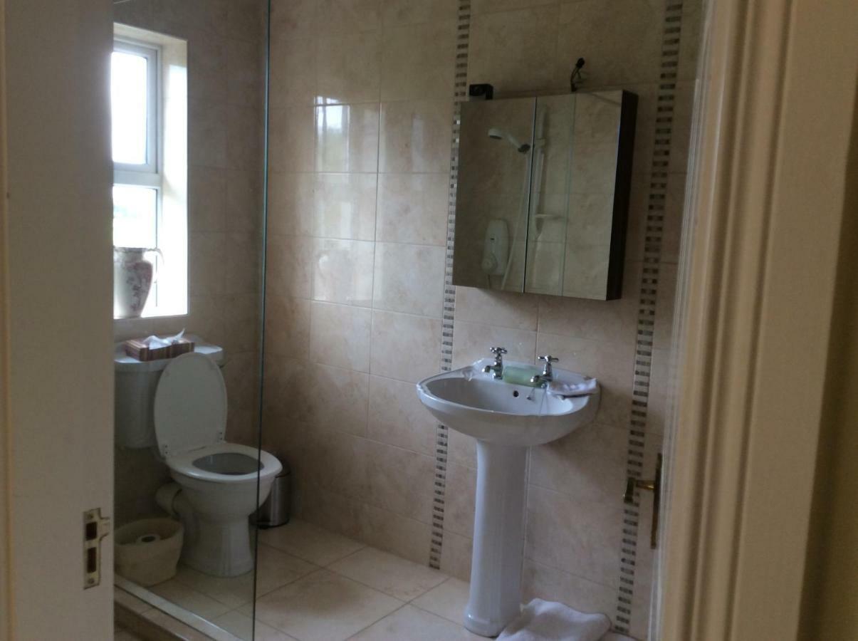 Keyfield House Bed and Breakfast Mullingar Exteriör bild
